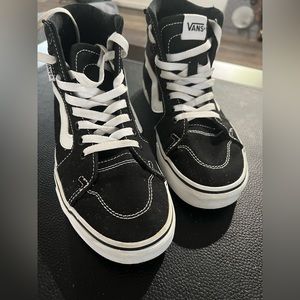 Vans black and white US woman size 7